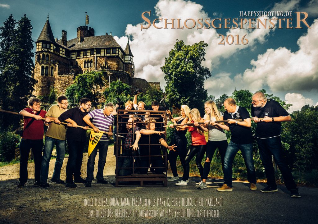 Gruppenbild vom Happyshooting Foto-Workshop auf Schloss Berlepsch – Schlossgespenster 2016